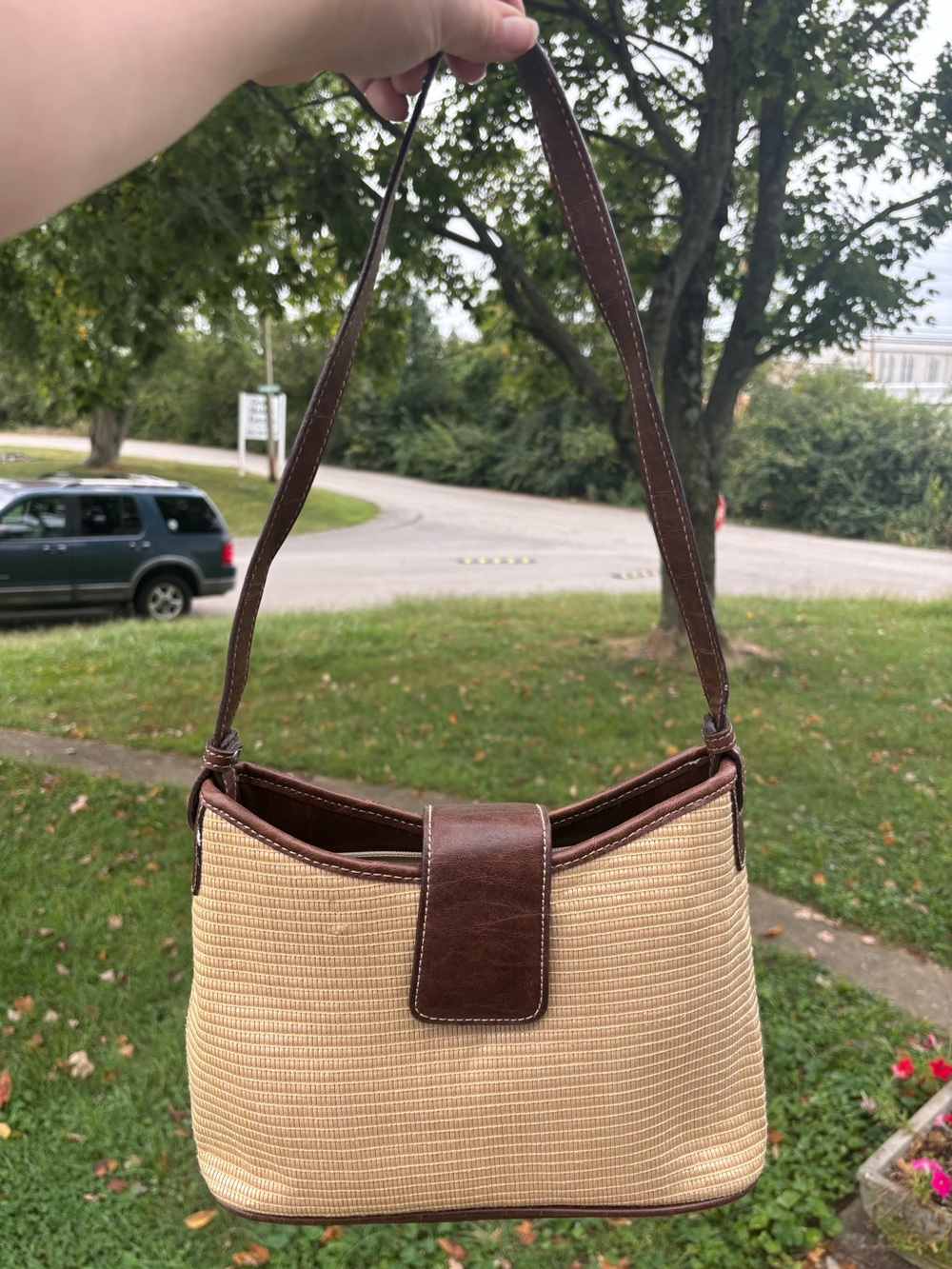 Liz Claiborne Cream Woven Shoulder Bag with Brown Trim
